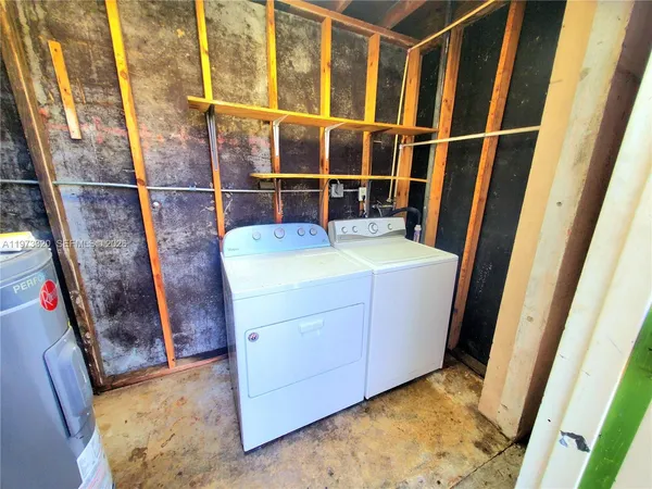 $2,600 | 7791 Northwest 39th Street, Hollywood, FL 33024