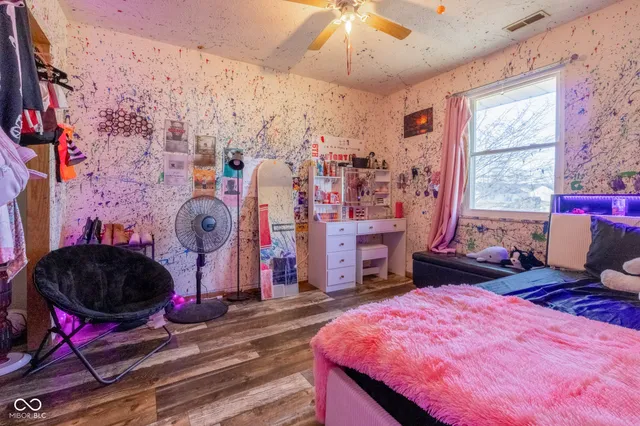 $169,000 | 1413 Brookside Drive, Columbus, IN 47201