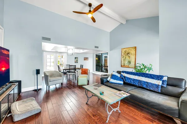 $3,200 | 1605 East Candlestick Drive, Tempe, AZ 85283