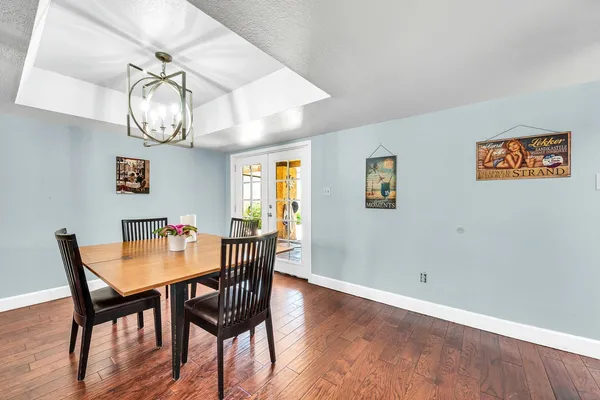 $3,200 | 1605 East Candlestick Drive, Tempe, AZ 85283