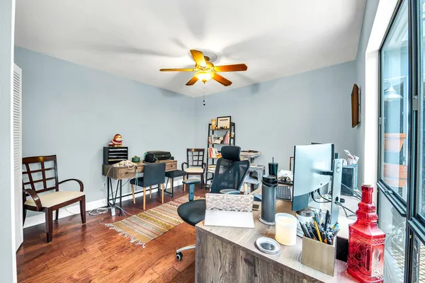 $3,200 | 1605 East Candlestick Drive, Tempe, AZ 85283