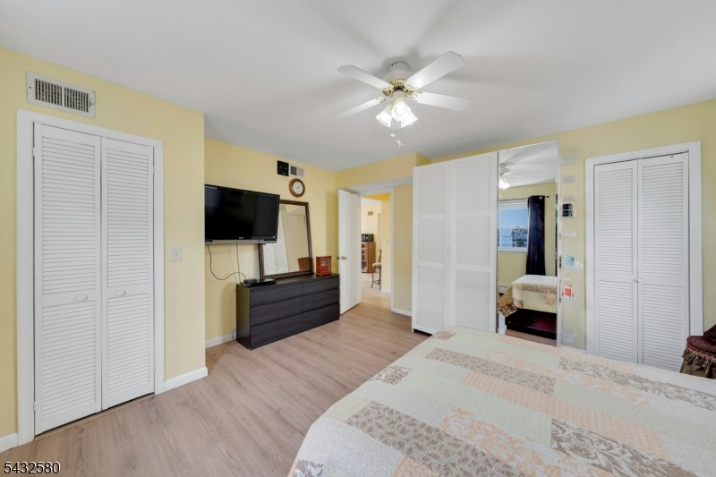 2657 Spruce Street Union, NJ 07083 - Photo 32 of 44