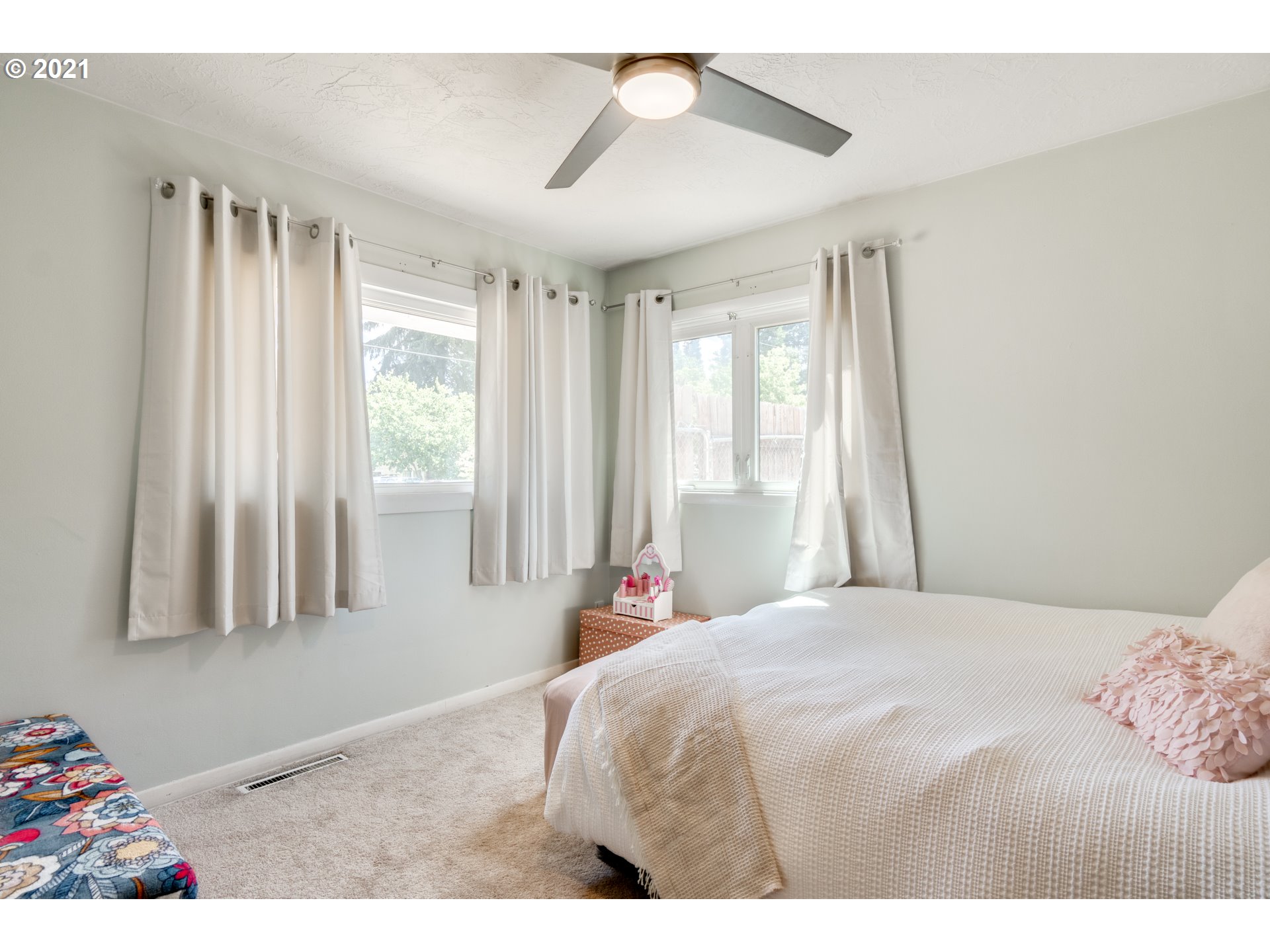 4091 Gardner Road Southeast Salem, OR 97302 - Photo 27 of 32 Gallery Image 27