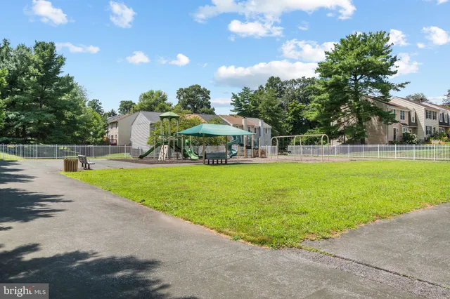a view of a house with a big yard