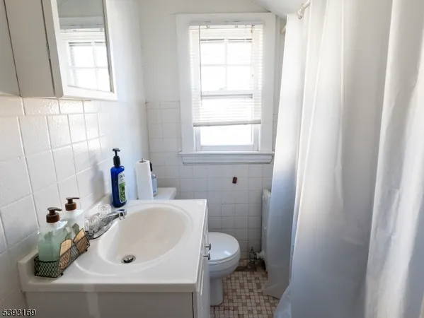 $490,000 | 315 Winans Avenue, Hillside, NJ 07205