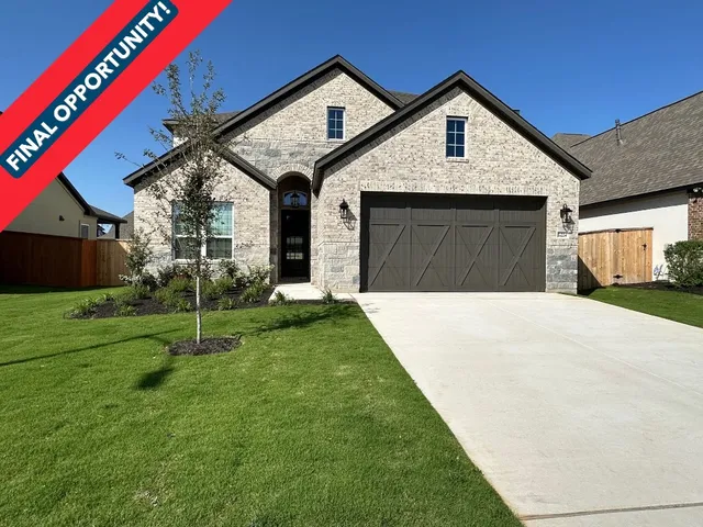 $499,900 | 17224 Autumn Falls Drive, Manor, TX 78653