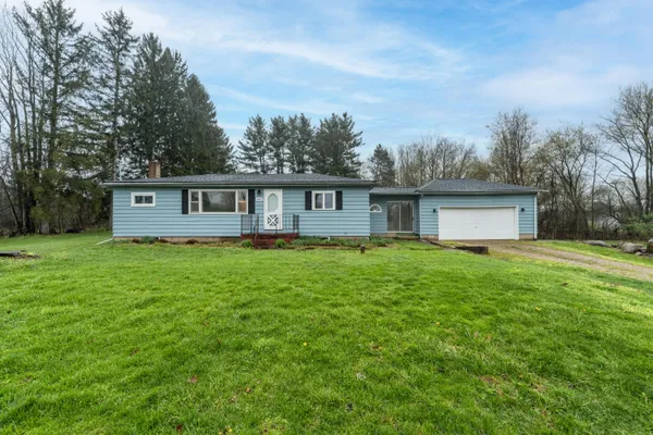 $240,000 | 8875 Huff Road, Bellevue, MI 49021
