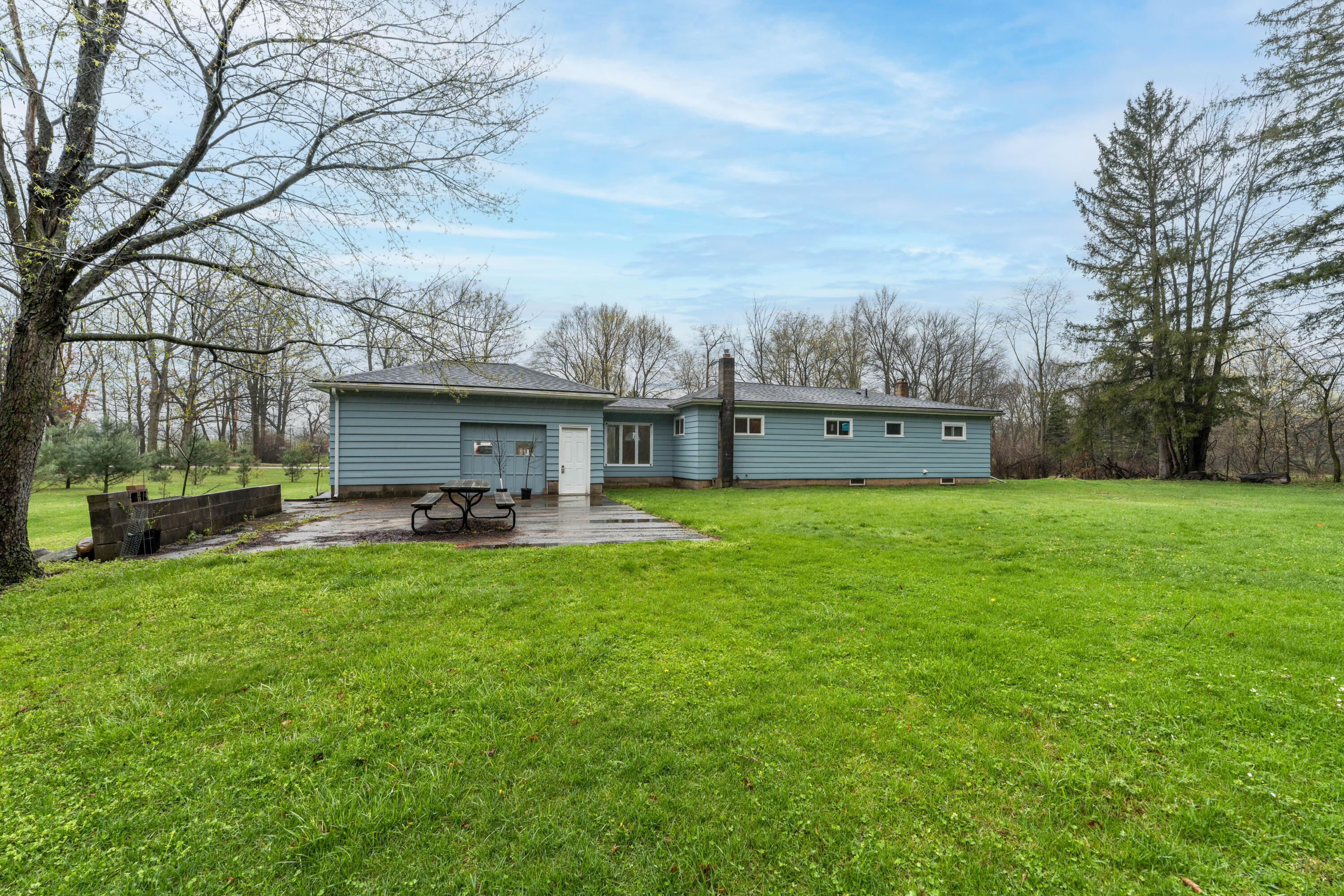 8875 Huff Road Bellevue, MI 49021 - Photo 11 of 39 DSC05271-Edit