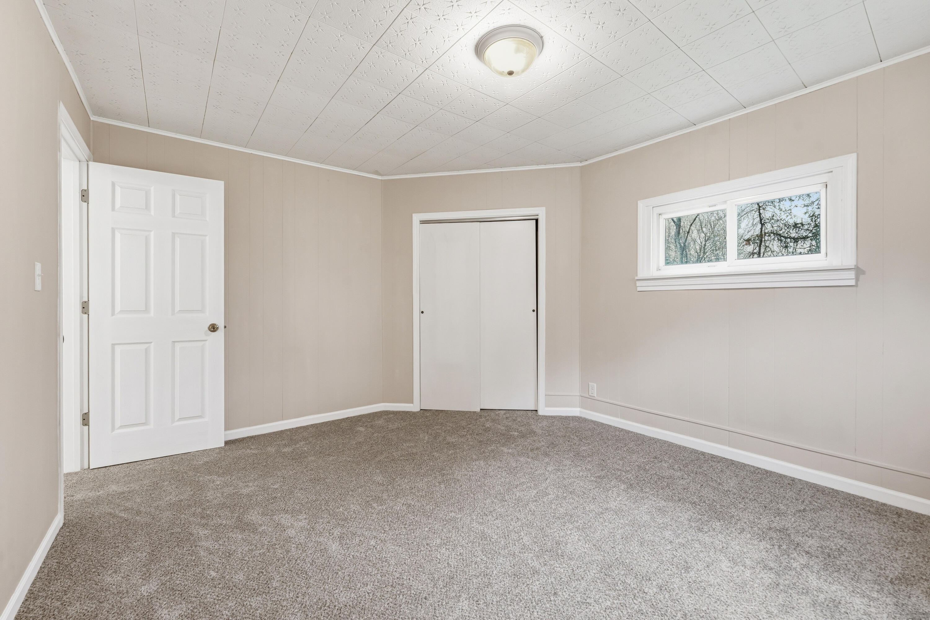 8875 Huff Road Bellevue, MI 49021 - Photo 16 of 39 DSC05249