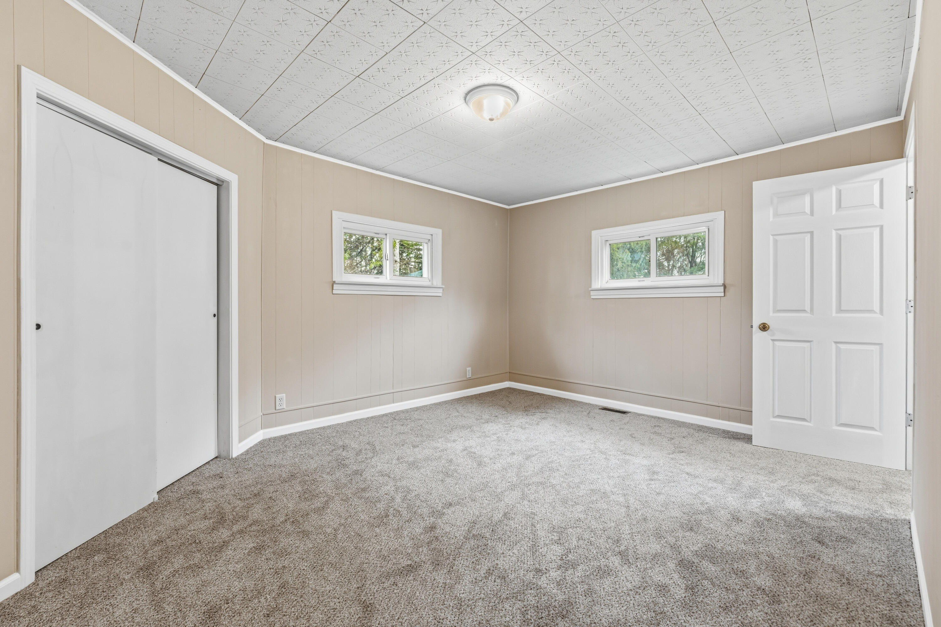 8875 Huff Road Bellevue, MI 49021 - Photo 17 of 39 DSC05243