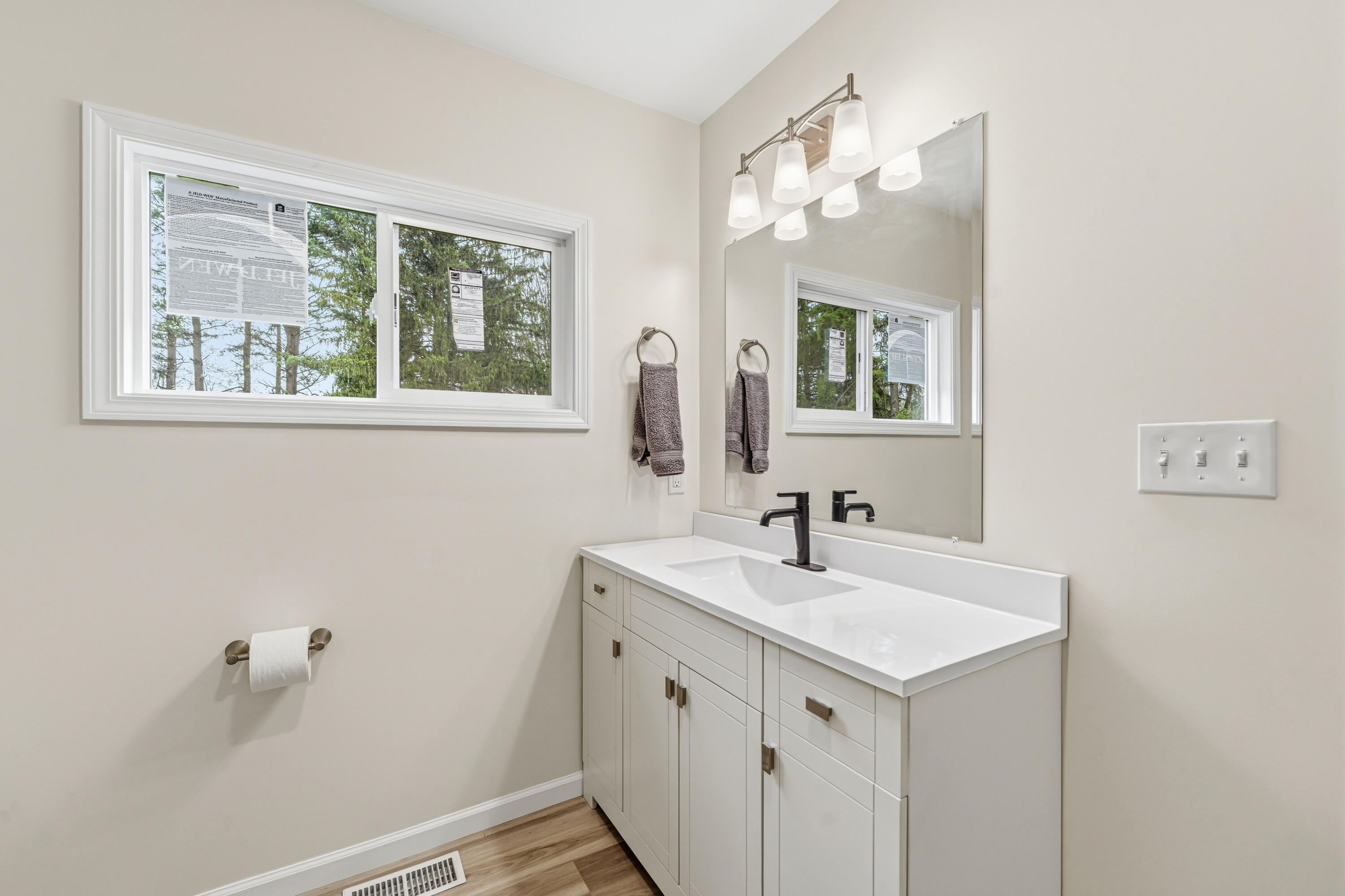 8875 Huff Road Bellevue, MI 49021 - Photo 18 of 39 DSC05237