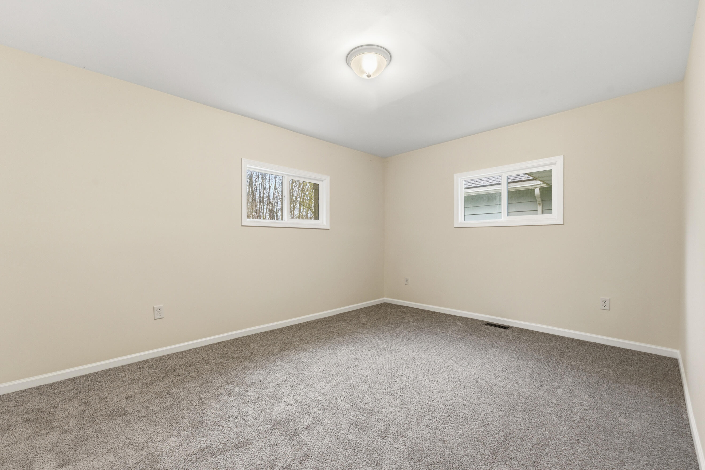 8875 Huff Road Bellevue, MI 49021 - Photo 21 of 39 DSC05228