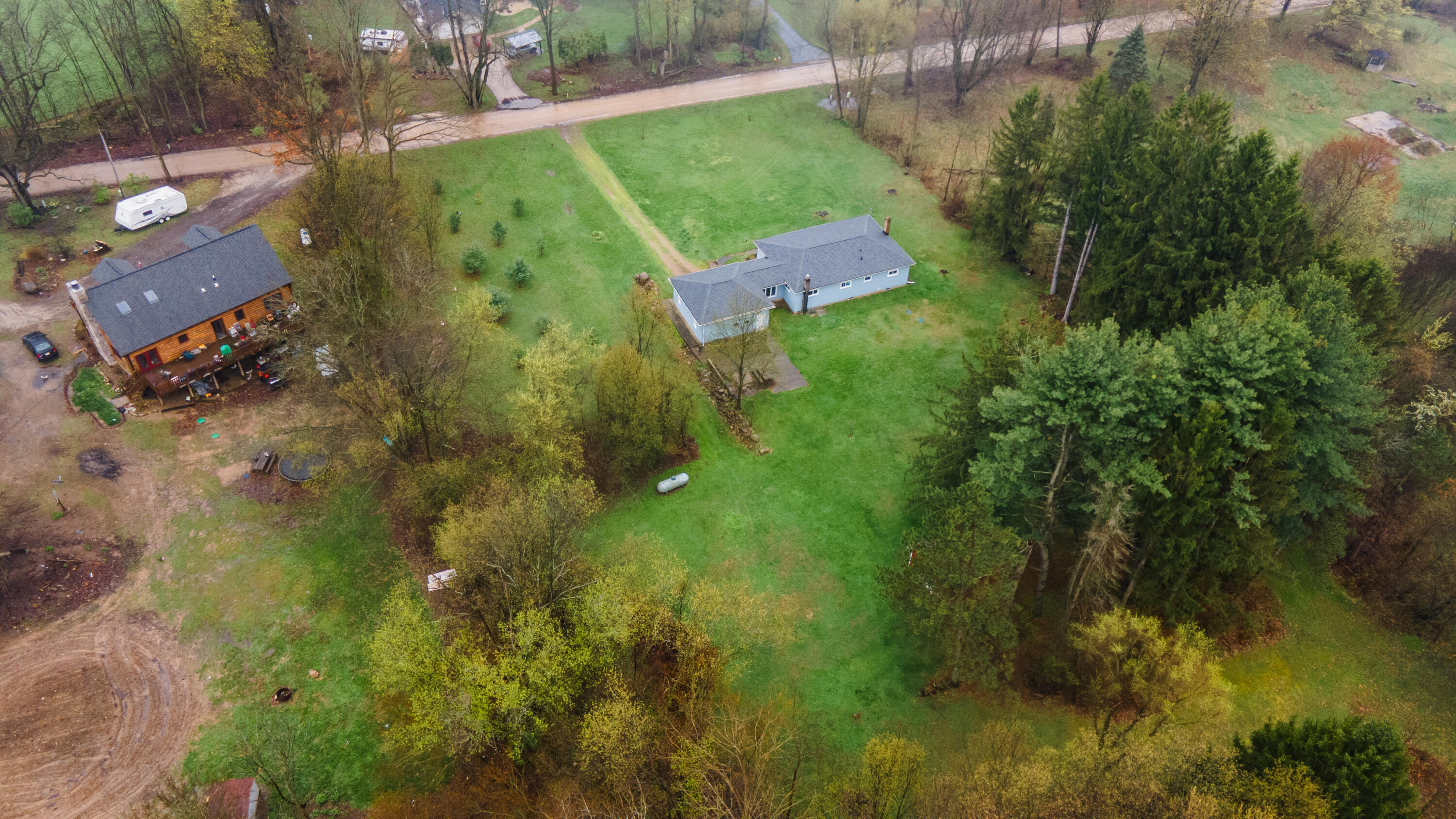 8875 Huff Road Bellevue, MI 49021 - Photo 33 of 39 DJI_0851