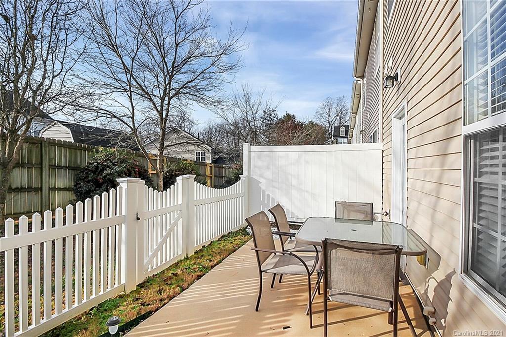 2139 Midnight Blue Lane Fort Mill, SC 29708 - Photo 19 of 23 a view of a chairs and tables in the balcony