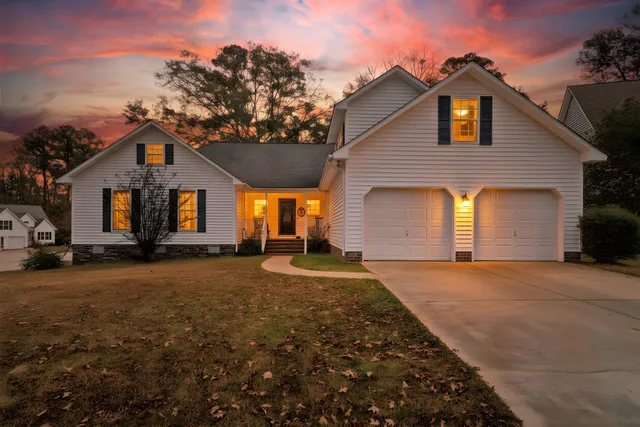 $399,900 | 1016 Maidstone Drive, Summerville, SC 29483