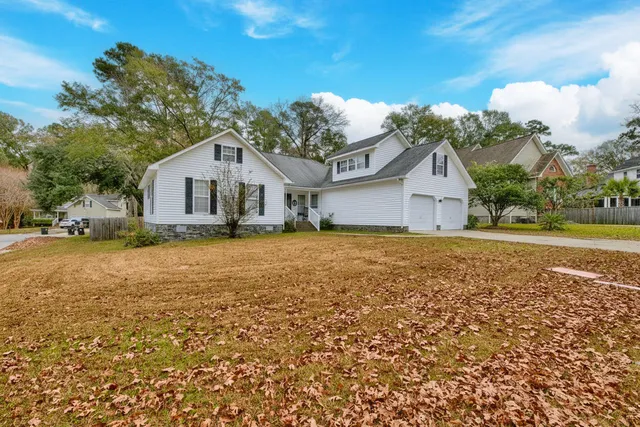 $399,900 | 1016 Maidstone Drive, Summerville, SC 29483