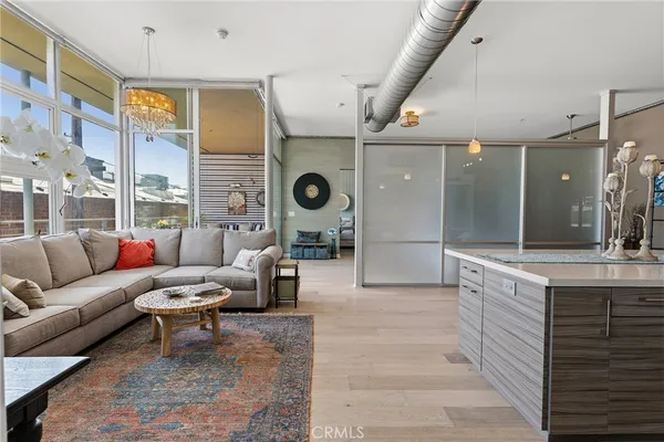 $7,200 | 4080 Glencoe Avenue, Unit 222, Marina del Rey, CA 90292