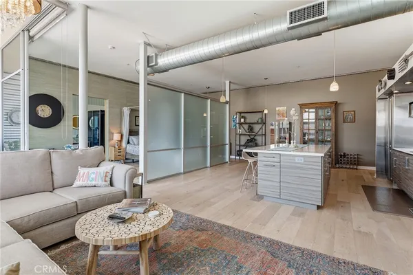 $7,200 | 4080 Glencoe Avenue, Unit 222, Marina del Rey, CA 90292
