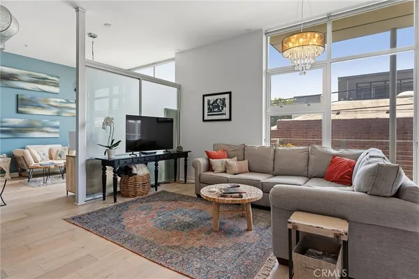 $7,200 | 4080 Glencoe Avenue, Unit 222, Marina del Rey, CA 90292