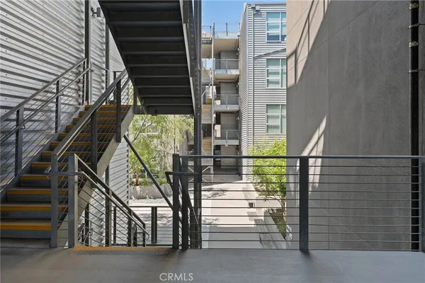$7,200 | 4080 Glencoe Avenue, Unit 222, Marina del Rey, CA 90292