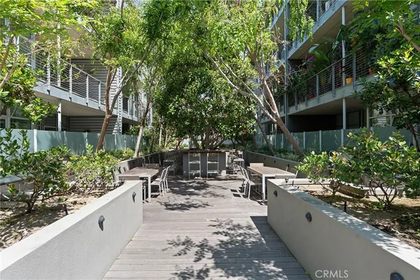 $7,200 | 4080 Glencoe Avenue, Unit 222, Marina del Rey, CA 90292