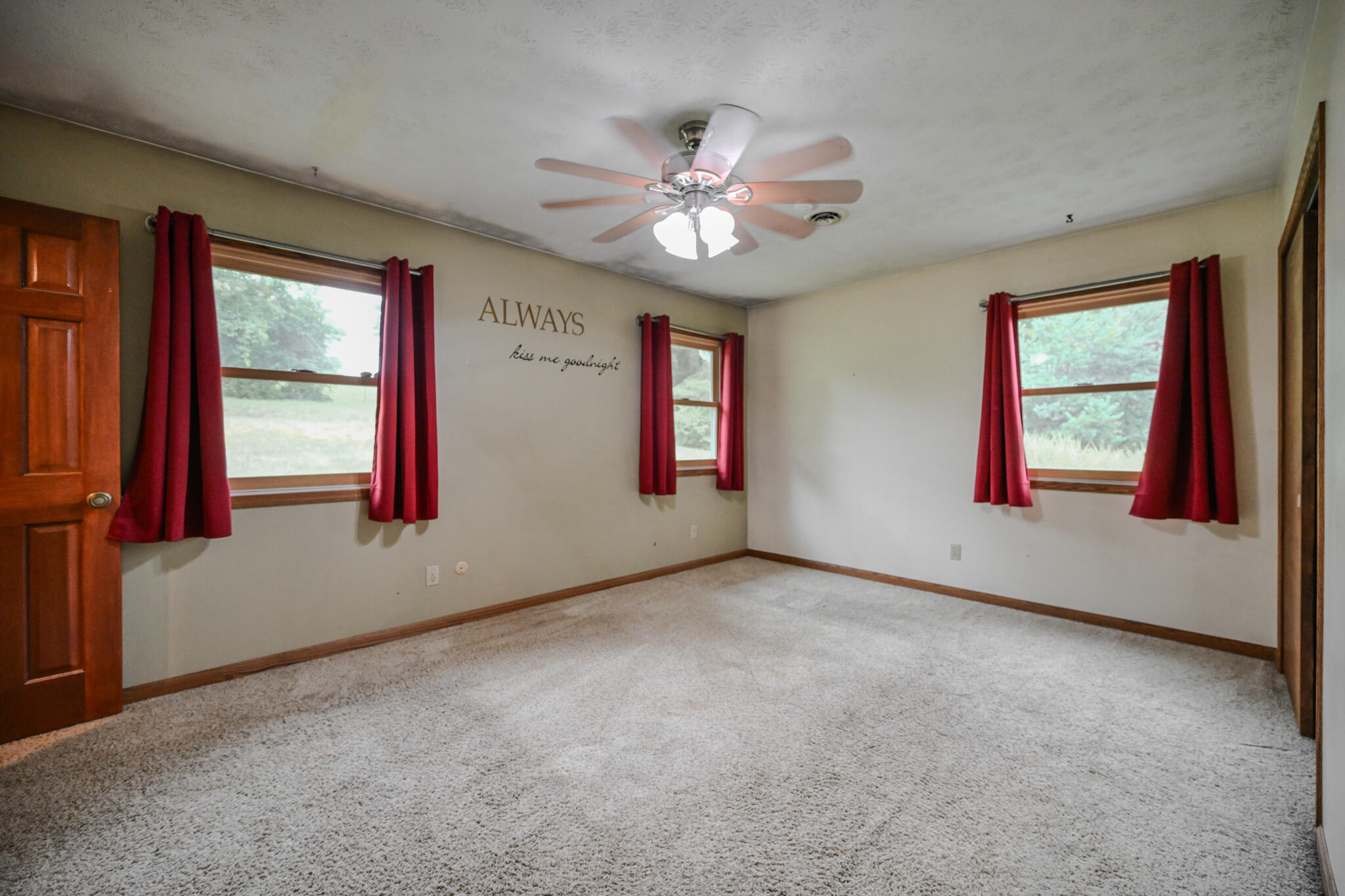 668 Suncrest Drive Springfield, OH 45503 - Photo 19 of 39 20260728-668 Suncrest-0019