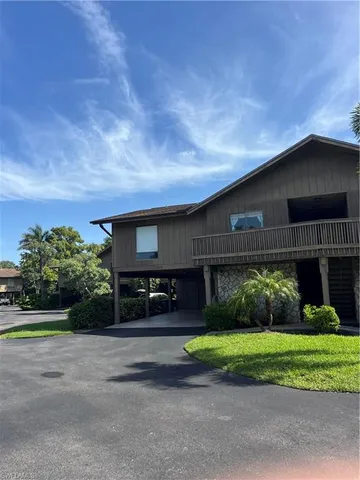 $2,199 | 819 Palm View Drive, Unit 17, Naples, FL 34110