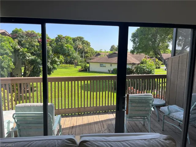 $2,199 | 819 Palm View Drive, Unit 17, Naples, FL 34110