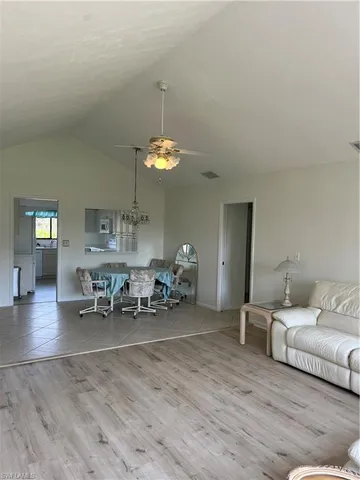 $2,199 | 819 Palm View Drive, Unit 17, Naples, FL 34110