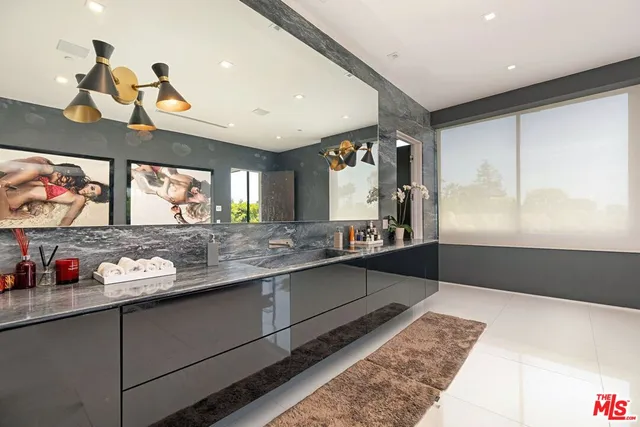 $70,000 | 9570 Sunset Boulevard, Beverly Hills, CA 90210