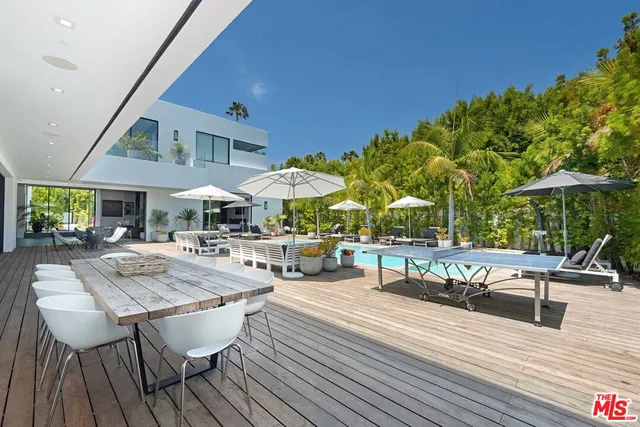 $70,000 | 9570 Sunset Boulevard, Beverly Hills, CA 90210