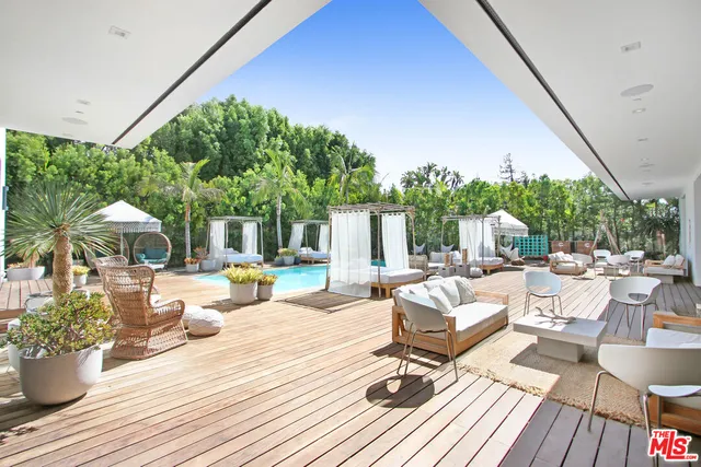 $70,000 | 9570 Sunset Boulevard, Beverly Hills, CA 90210