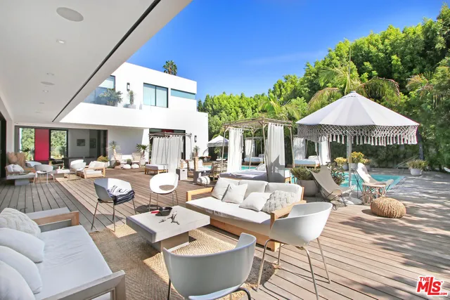 $70,000 | 9570 Sunset Boulevard, Beverly Hills, CA 90210