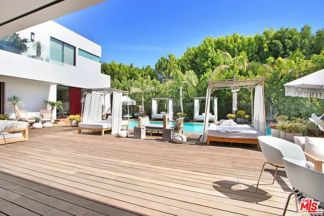 $70,000 | 9570 Sunset Boulevard, Beverly Hills, CA 90210