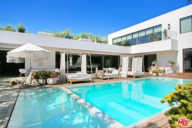 $70,000 | 9570 Sunset Boulevard, Beverly Hills, CA 90210