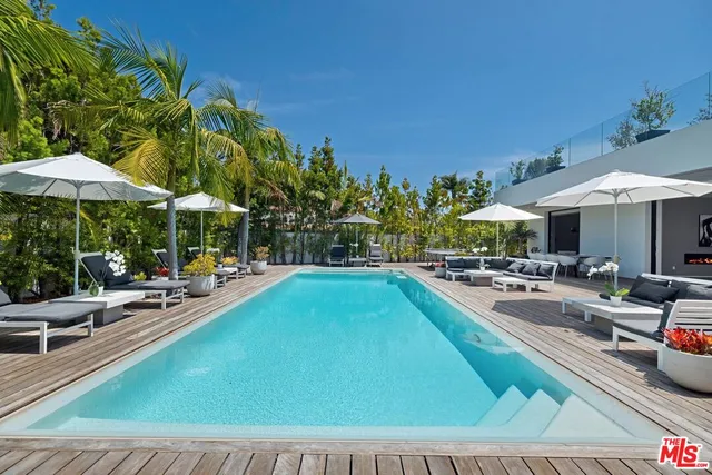 $70,000 | 9570 Sunset Boulevard, Beverly Hills, CA 90210