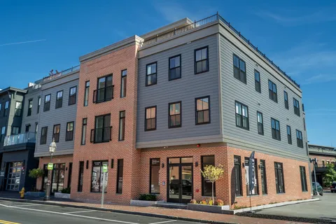 $409,900 | 238 Deer Street, Unit 205, Portsmouth, NH 03801