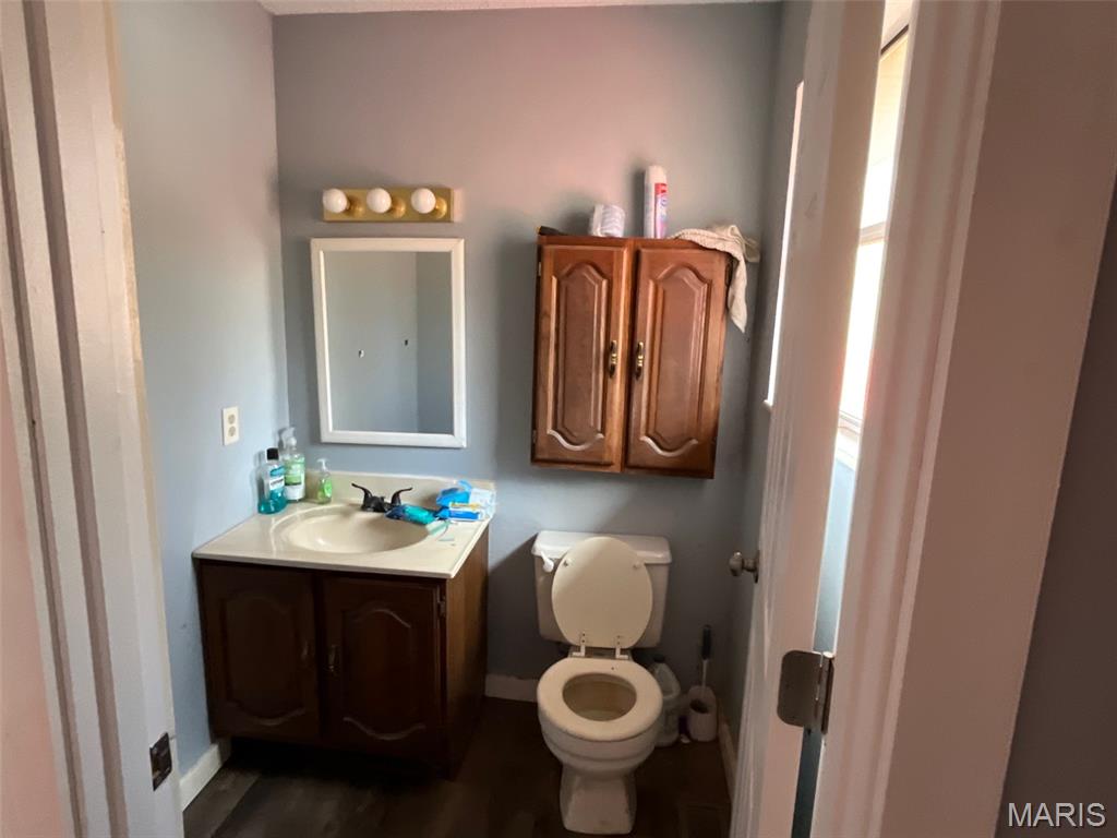 104 Chippewa Irondale, MO 63648 - Photo 15 of 27