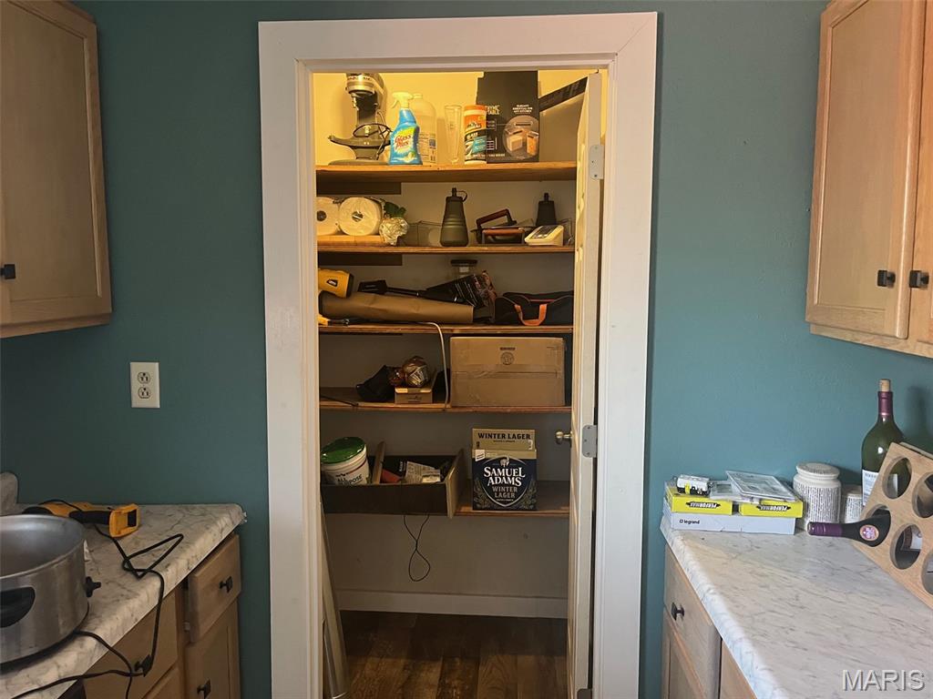 104 Chippewa Irondale, MO 63648 - Photo 8 of 27