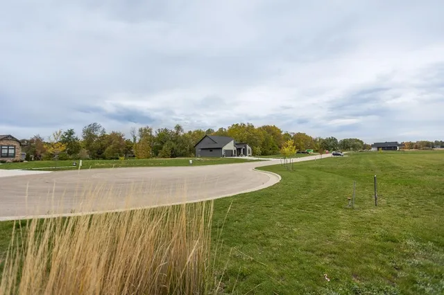 $84,885 | 2676 Woodside Drive, Beloit, WI 53511