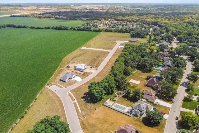 $84,885 | 2676 Woodside Drive, Beloit, WI 53511