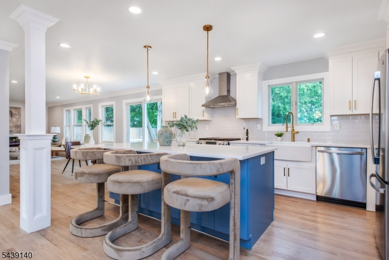90 Ludlow Road Parsippany, NJ 07054 - Photo 4 of 31