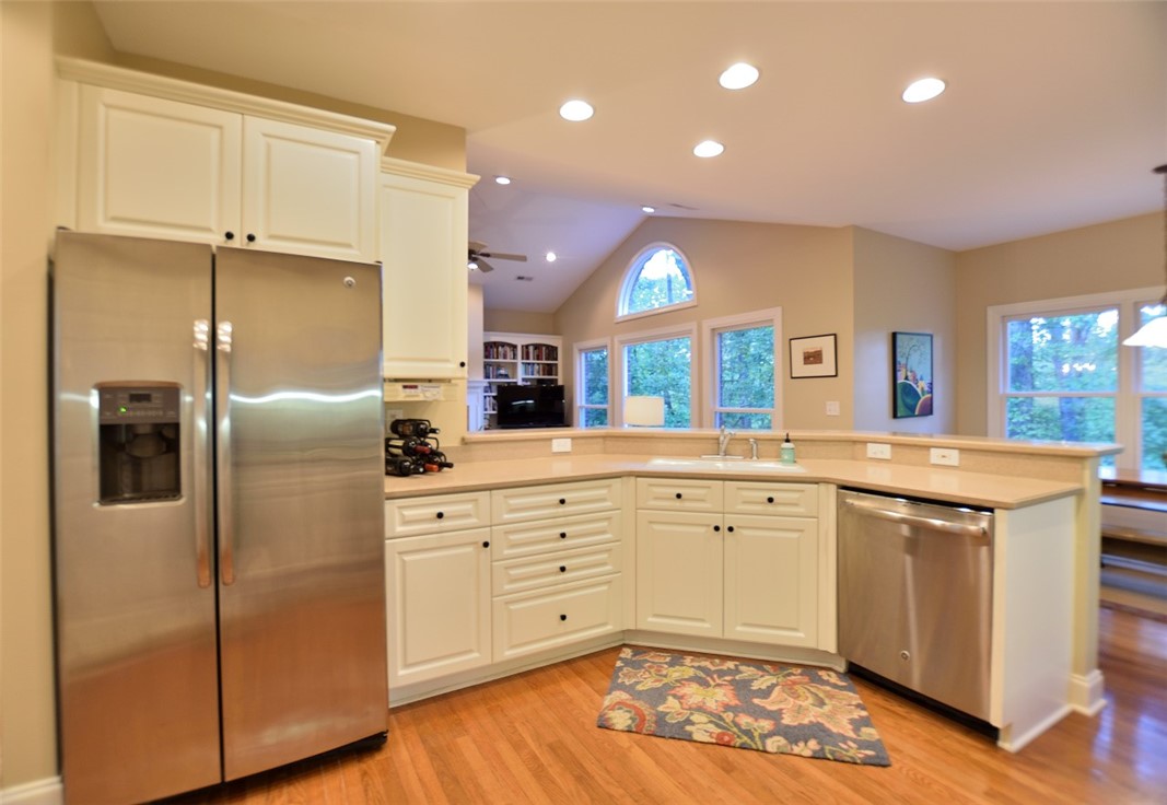 409 Promontory Ridge Seneca, SC 29672 - Photo 12 of 31 Gallery Image 12
