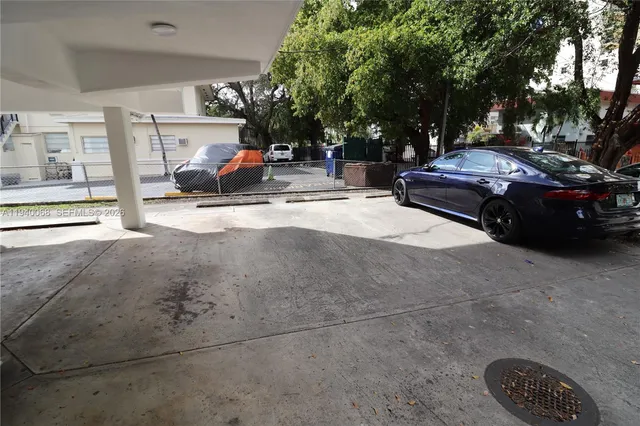 a car parked in front of a building