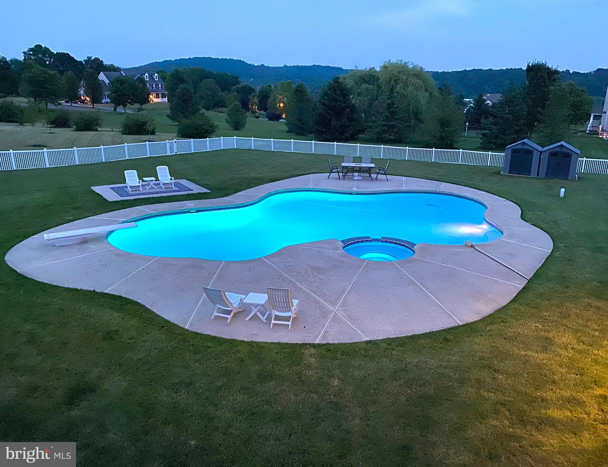 259 Huntsfield Road Elverson, PA 19520 - Photo 8 of 47 Gallery Image 8