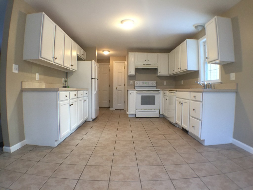 1006 Main Street, Unit B Wareham, MA 02576 - Photo 4 of 30 Gallery Image 4