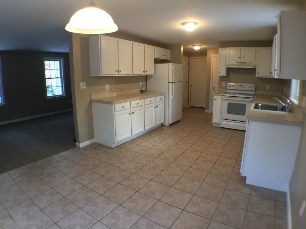 1006 Main Street, Unit B Wareham, MA 02576 - Photo 5 of 30 Gallery Image 5