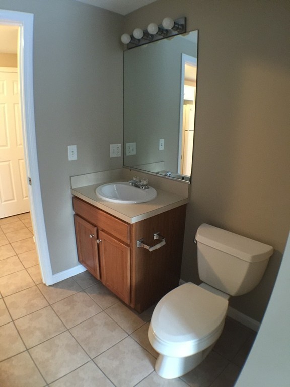 1006 Main Street, Unit B Wareham, MA 02576 - Photo 10 of 30 Gallery Image 10