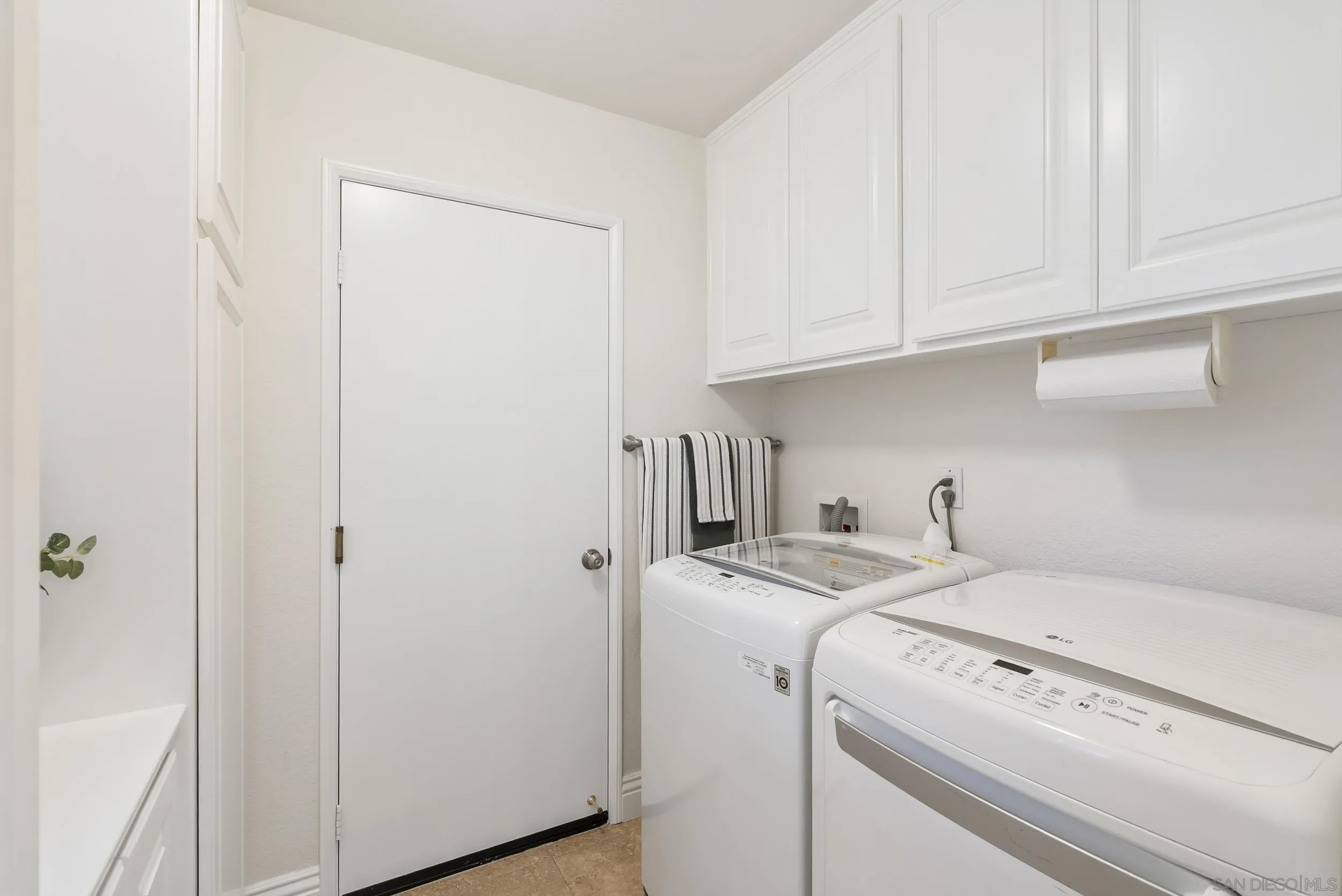 3774 Paseo Vista Famosa Rancho Santa Fe, CA 92091 - Photo 33 of 39