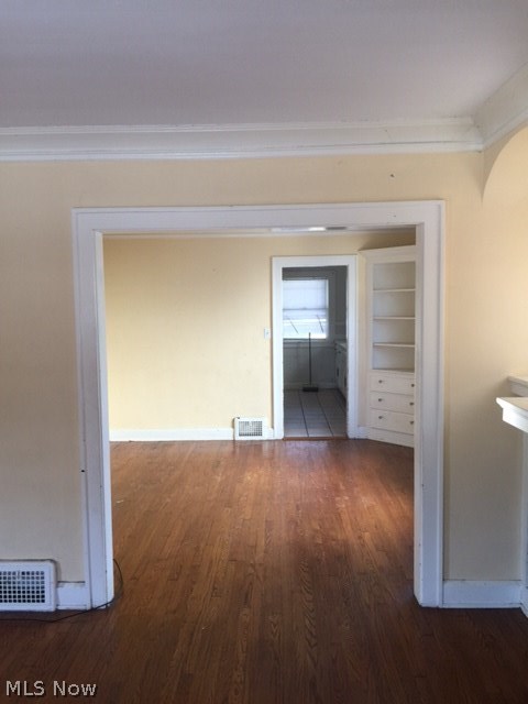 3584 Menlo Road Cleveland, OH 44120 - Photo 8 of 30